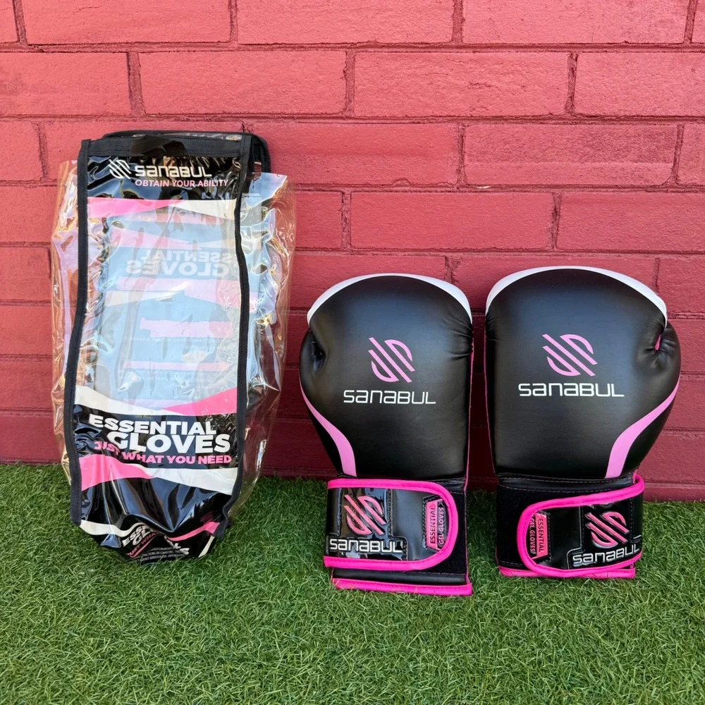 Sanabul Essential Boxing Gloves 12 oz Black Pink Women Training MMA With‎ Bag